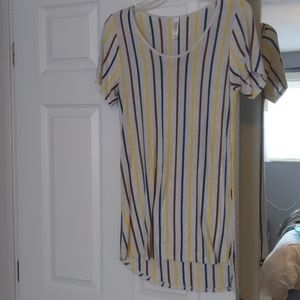 Lularoe Classic tee